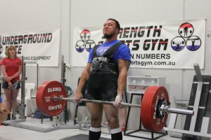 Paul Muller deadlifting 230kg.